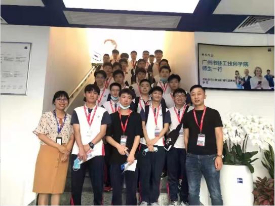 最新名企招聘,最新名企招聘，小巷深處的獨(dú)特小店，等你來探索！