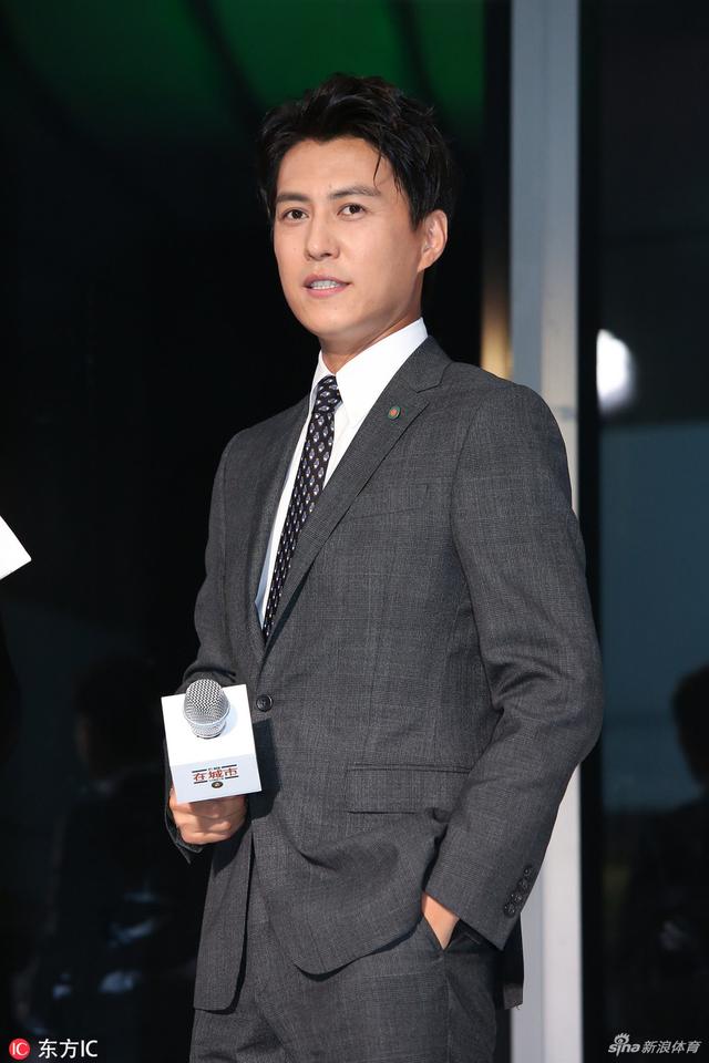 運(yùn)動(dòng)場(chǎng)館燈具 第310頁