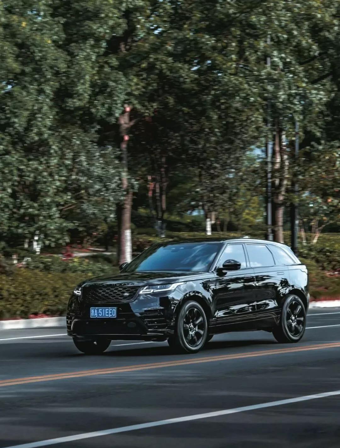 路虎星脈，璀璨領(lǐng)航，時代之選