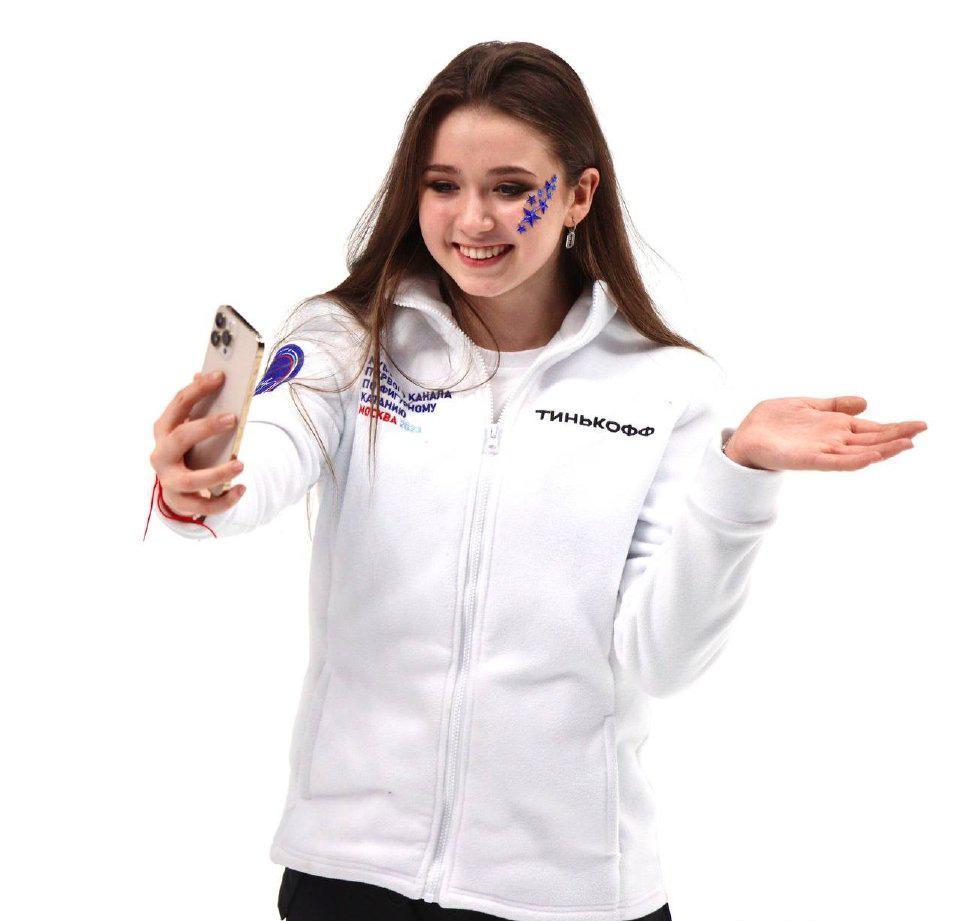 K最新主播帶你領(lǐng)略科技魅力，全新高科技產(chǎn)品震撼亮相！