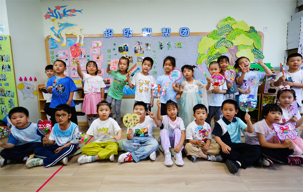 親子活動最新進展及其影響，回溯最新動態(tài)與啟示