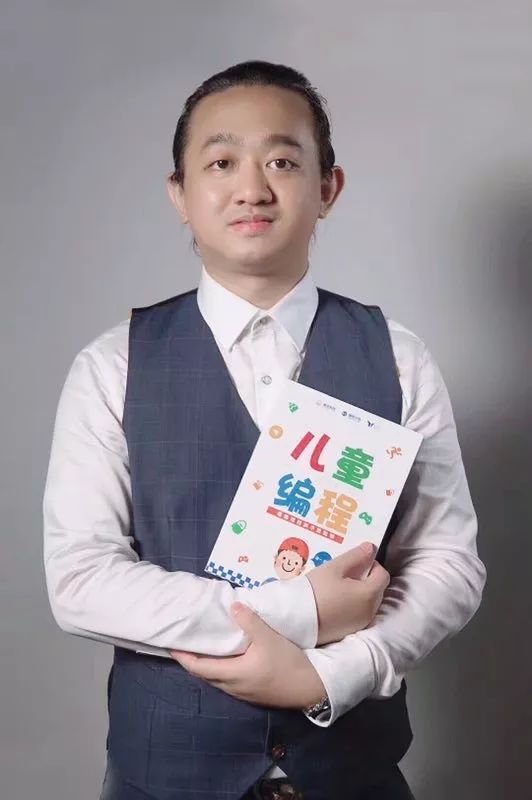 葉正喬最新,葉正喬最新動態(tài)????，帶你領(lǐng)略不一樣的風(fēng)采！