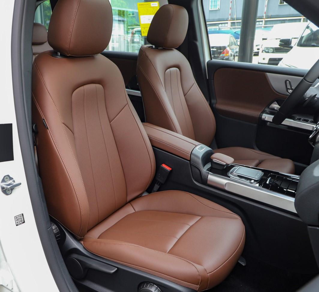 奔馳200最新報價，豪華與性能的完美融合