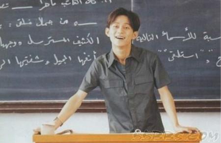 ??明星教師風(fēng)采展示，專業(yè)教育者的卓越之路??