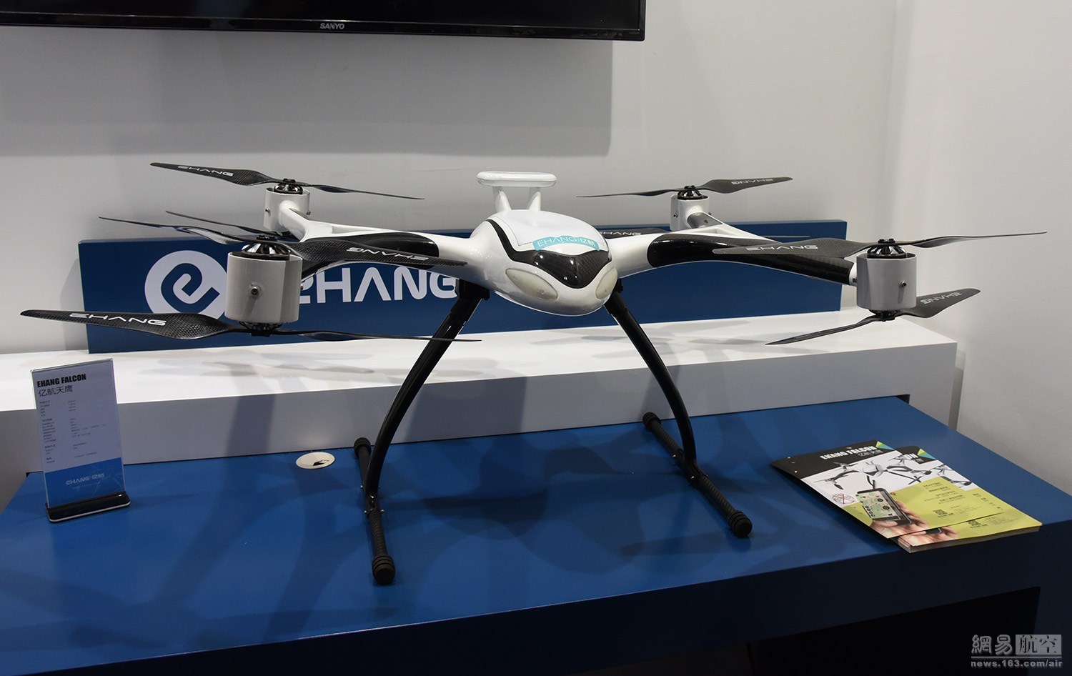 無人機(jī)表演價格揭秘，背景、發(fā)展及其在特定時代的地位影響