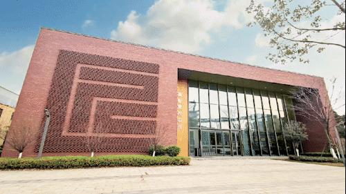 鄂鋼最新動(dòng)態(tài)，鋼鐵巨人的日常溫情與關(guān)懷