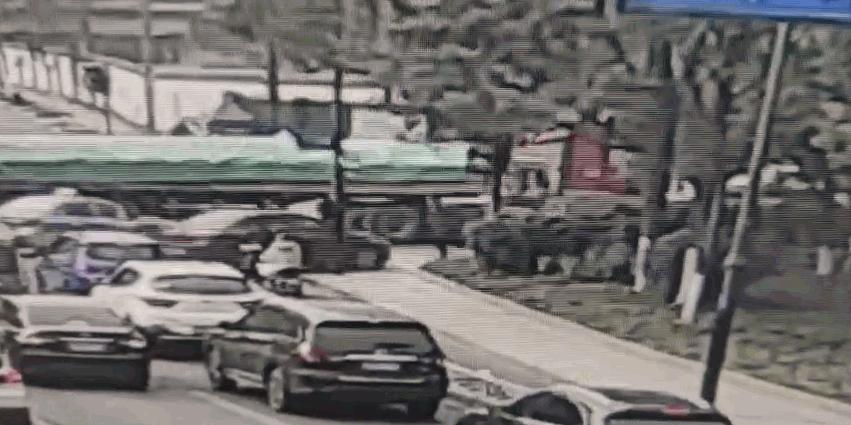 AE最新版本發(fā)布，變化的力量與自信的源泉