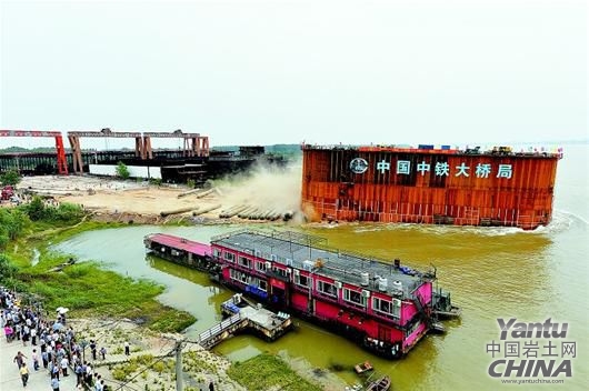 楊泗港長江大橋最新動態(tài)，全面指南與詳細步驟解讀