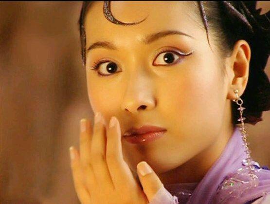 探秘小巷寶藏，女明星小說專屬店鋪的獨(dú)家珍藏