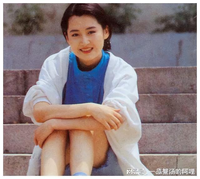 重磅推出，演員楊青科技新品，引領(lǐng)未來生活新潮流！