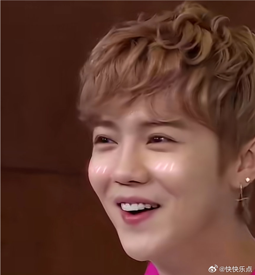 鹿晗最新消息動(dòng)態(tài)，城市音符與友情旋律的碰撞