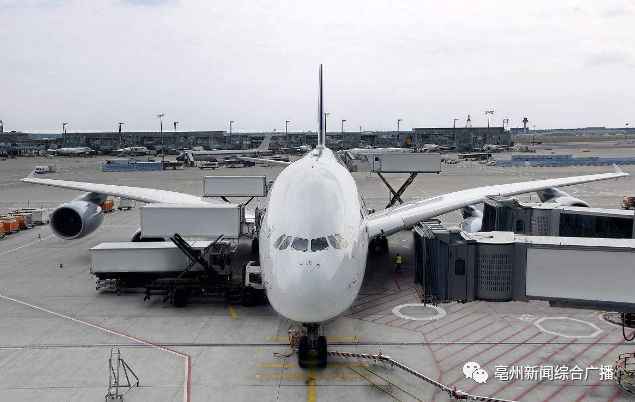 亳州機(jī)場(chǎng)最新動(dòng)態(tài)，飛翔的奇遇與友情的紐帶