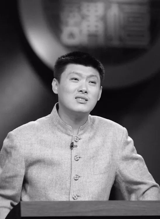 袁騰飛日常趣事與友情的溫馨紐帶，最新分享揭秘他的世界