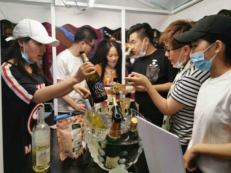 捕魚達(dá)人2最新版，小巷神秘寶藏探索與特色小店奇妙之旅