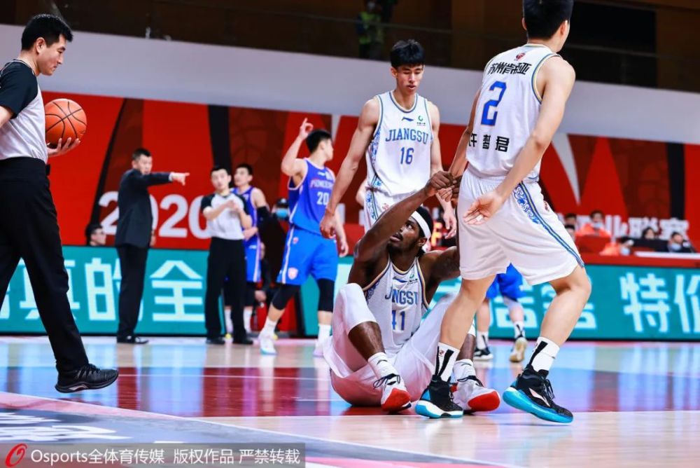 肯帝亞男籃最新動(dòng)態(tài)，多維度觀點(diǎn)分析揭秘球隊(duì)現(xiàn)狀