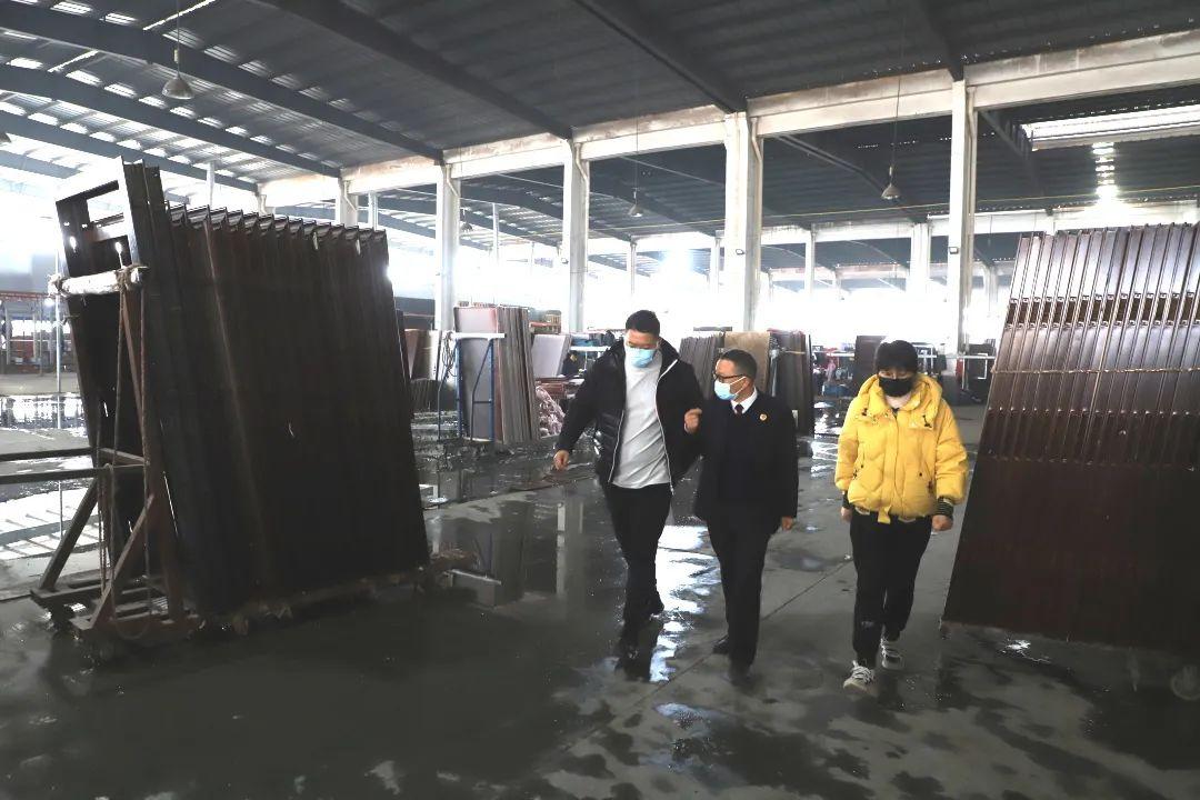 浙江眾成最新消息，夏日奇遇展現(xiàn)溫馨時(shí)刻