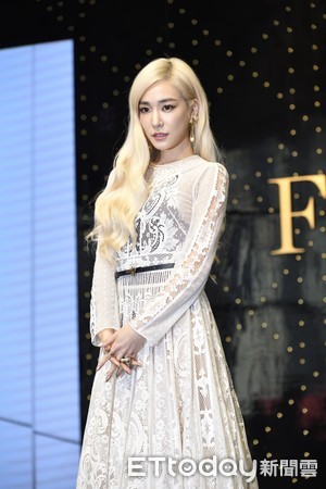 芬妮最新風(fēng)尚，探索時(shí)尚前沿的新潮流