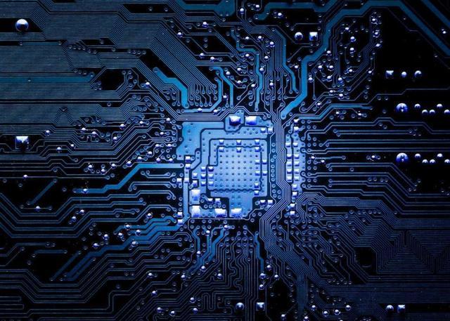 最新存儲器技術革新展望，論述現(xiàn)狀與發(fā)展趨勢