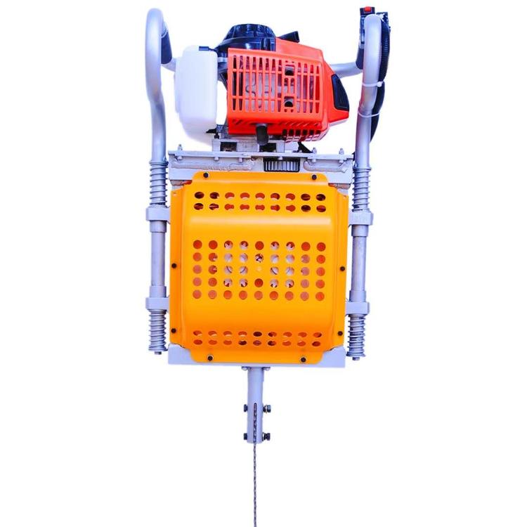 最新起樹苗機器，自然美景探索之旅啟程