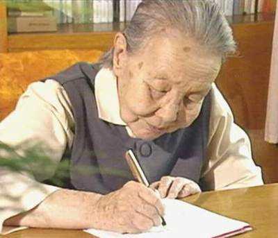 科技新品重塑視界，最新真實吐血照片分享