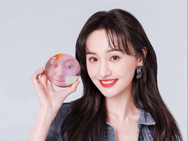 鄭爽2025最新動態(tài)，蛻變之路，自信照亮未來成就展望