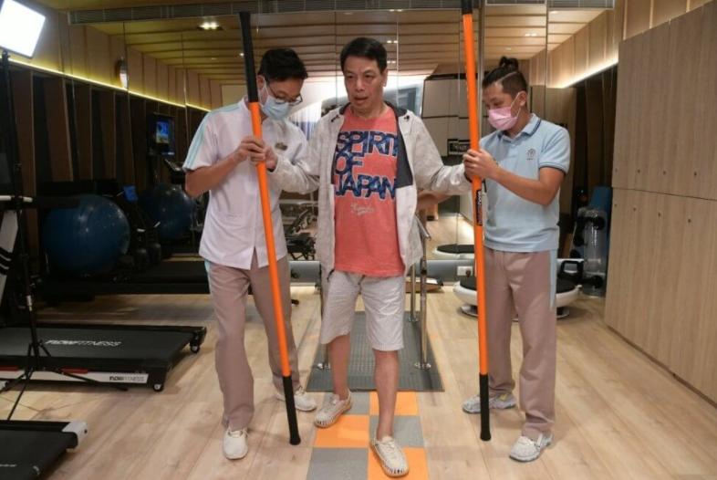 劉鑾雄最新病情消息，小巷美食瑰寶揭秘其健康狀況的背后故事