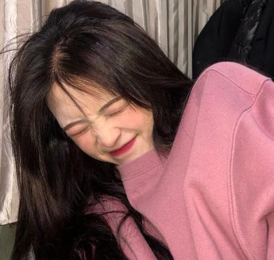 最新個(gè)性女生頭像，小巷深處的獨(dú)特風(fēng)尚風(fēng)采