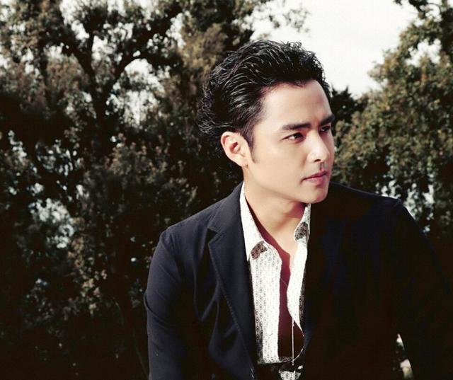 明道最新狀況揭秘，星光下的日常溫情