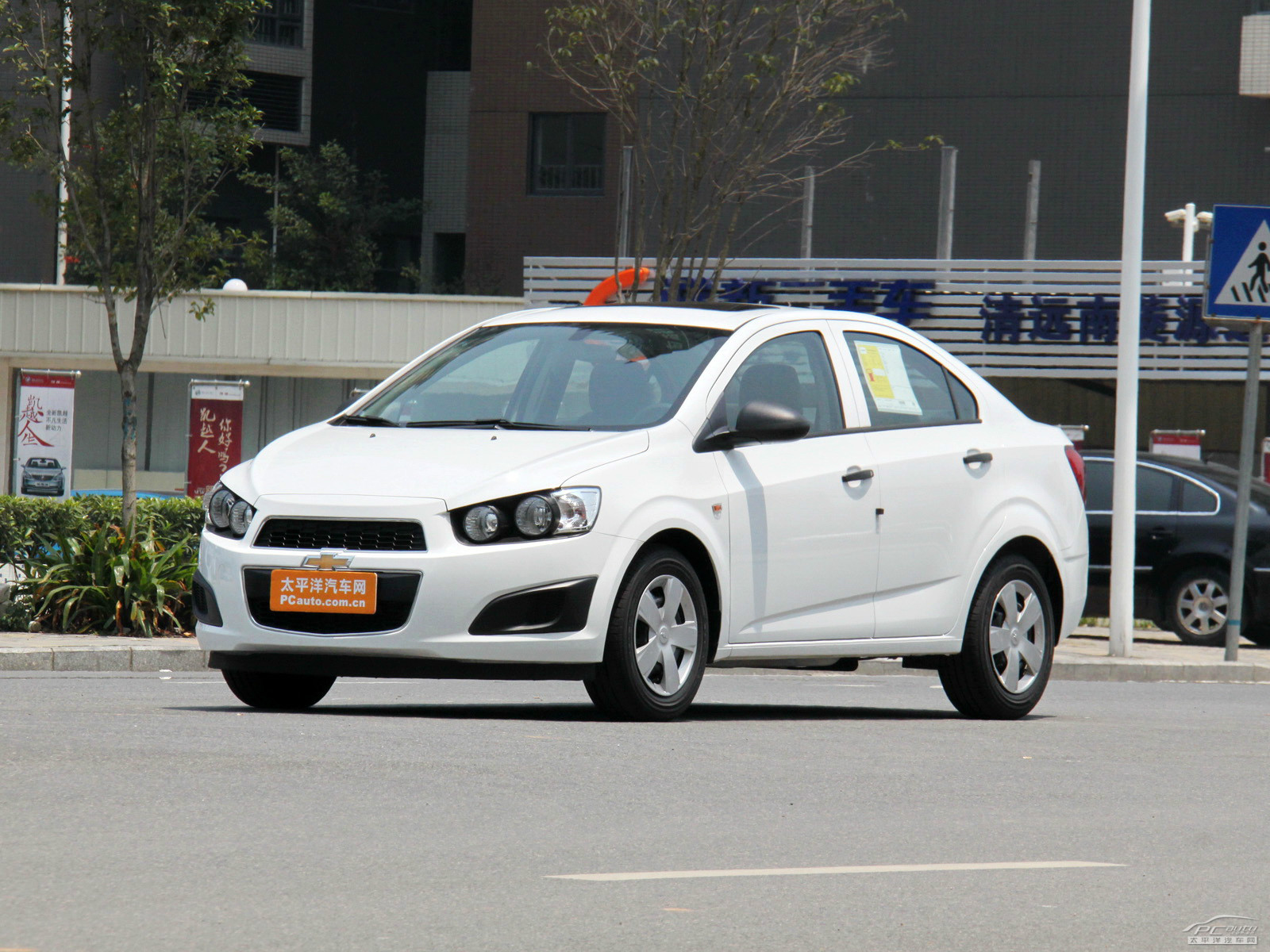 愛唯歐最新動態(tài)，學(xué)習(xí)之光引領(lǐng)成長之路