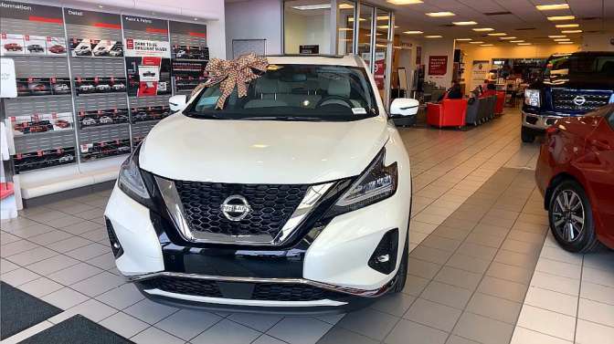 最新款日產(chǎn)，科技與舒適的完美融合