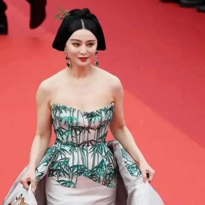 范冰冰最新動(dòng)態(tài)報(bào)道，揭秘最新資訊！