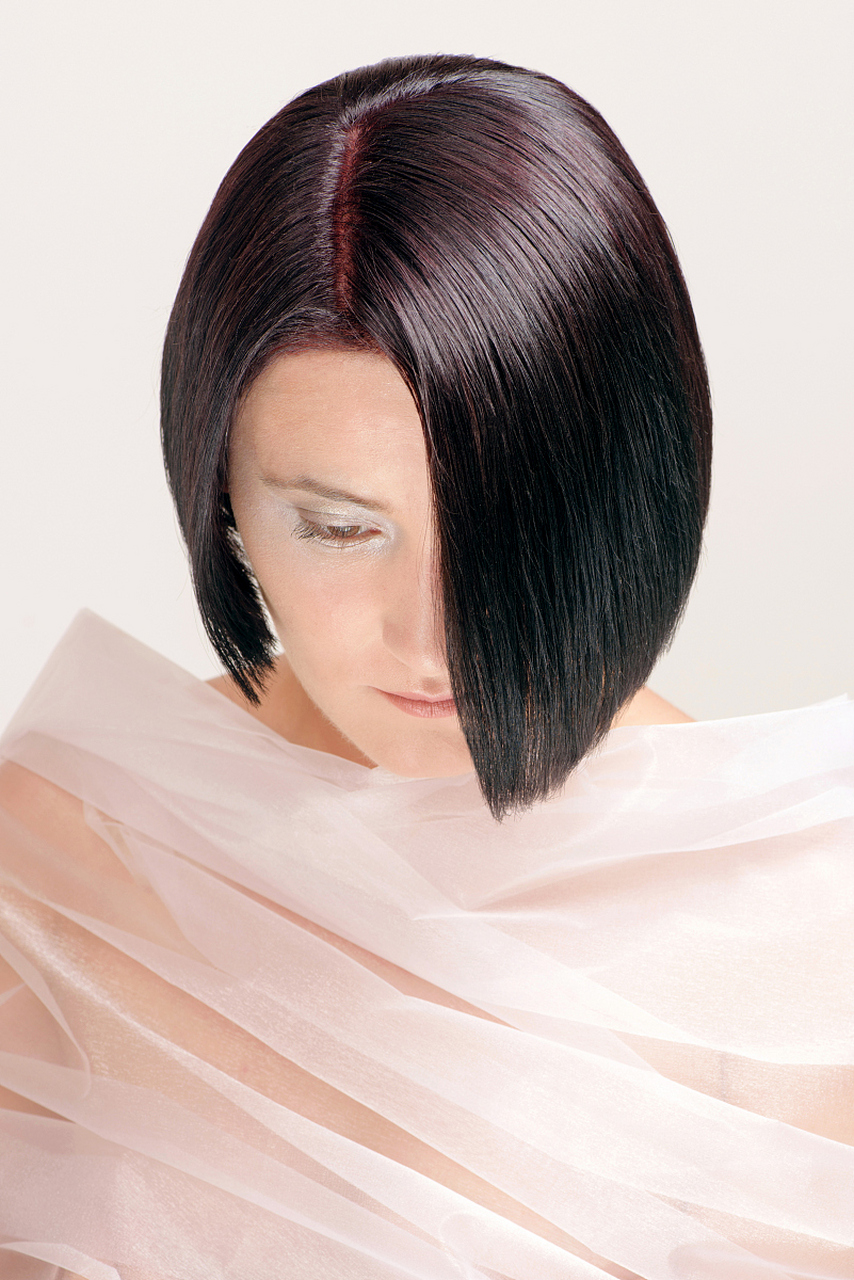 沙宣最新短發(fā)，時(shí)尚變化展現(xiàn)自信魅力