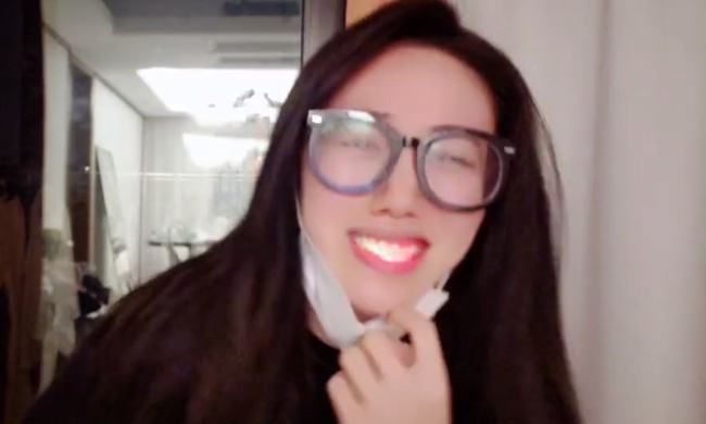 小董最新潮流風采揭秘，引領潮流魅力無限！