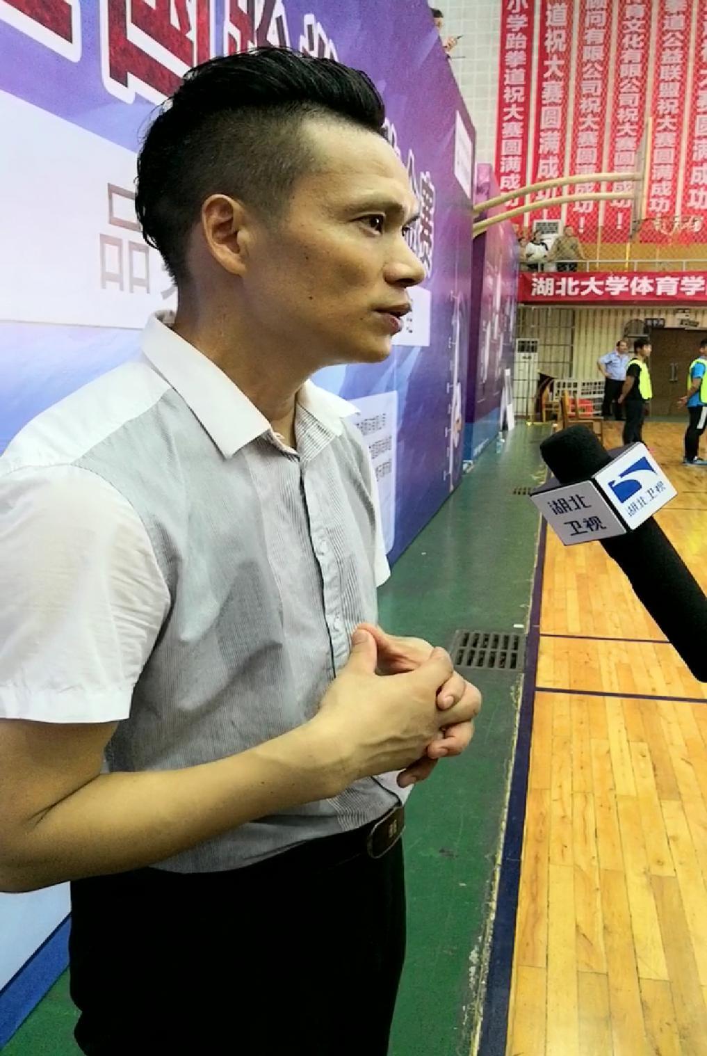 武漢最新實(shí)況，城市溫情與友情的溫馨小插曲