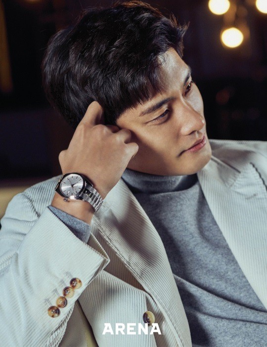 成勛最新引領(lǐng)潮流風(fēng)尚的新動(dòng)態(tài)