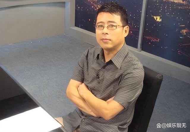 阿丘最新微博，社交媒體時(shí)代的言論自由與責(zé)任探討