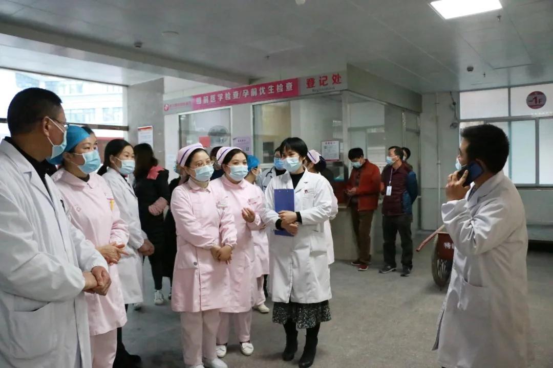 肺炎最新人員動態(tài)，變化帶來力量，學(xué)習(xí)鑄就自信與成就成就之路