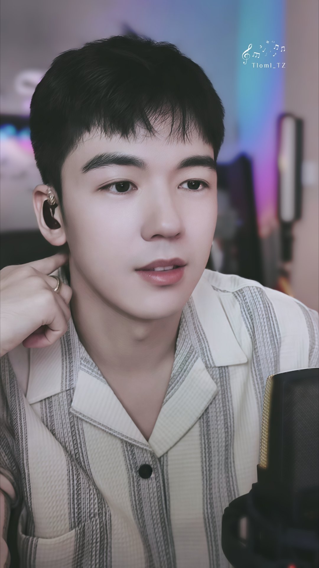 仝卓最新歌曲揭秘，小巷深處的音樂寶藏