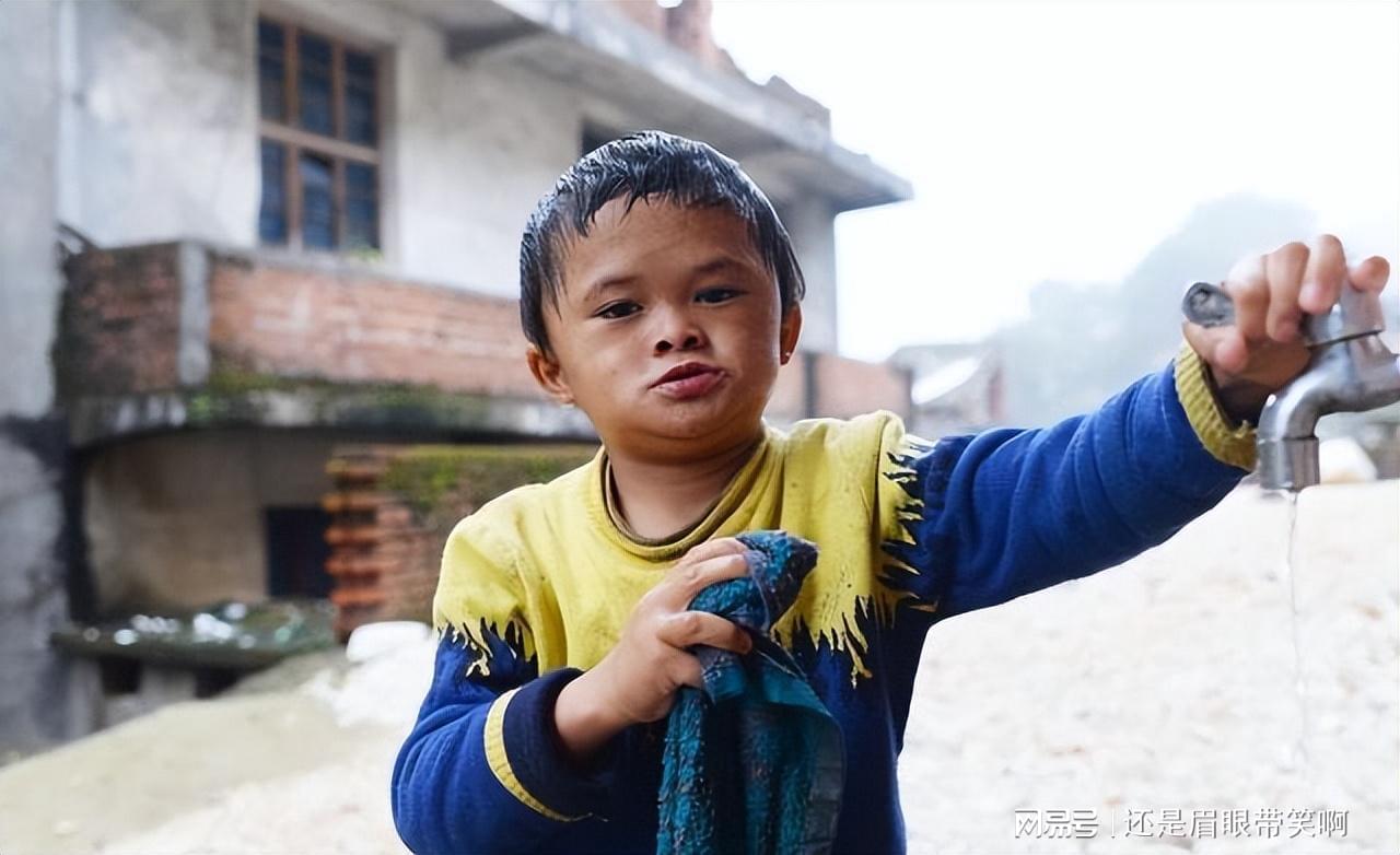 范小勤的最新現(xiàn)狀，勵(lì)志人生的自信之光閃耀前行