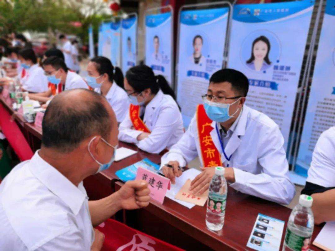 成都華西疫情最新通報(bào)，小巷深處的獨(dú)特風(fēng)味與抗疫進(jìn)展