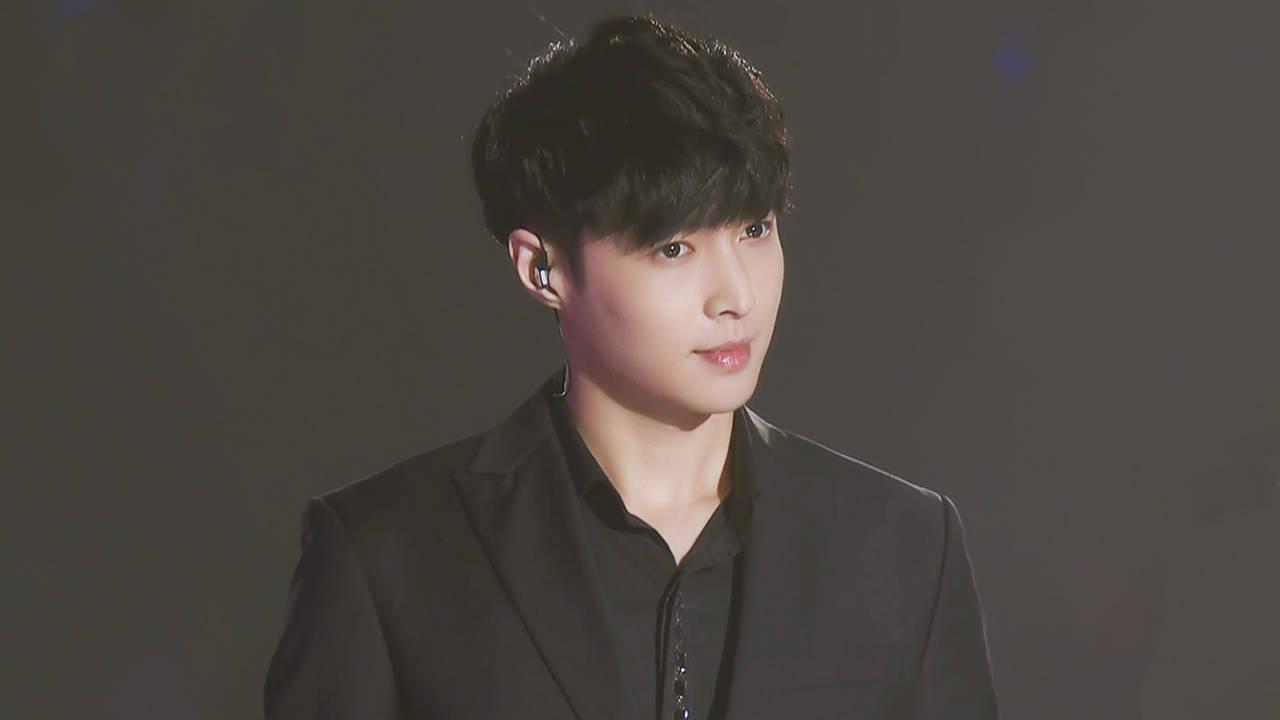 張藝興最新動(dòng)態(tài)更新，揭秘他的最新狀況