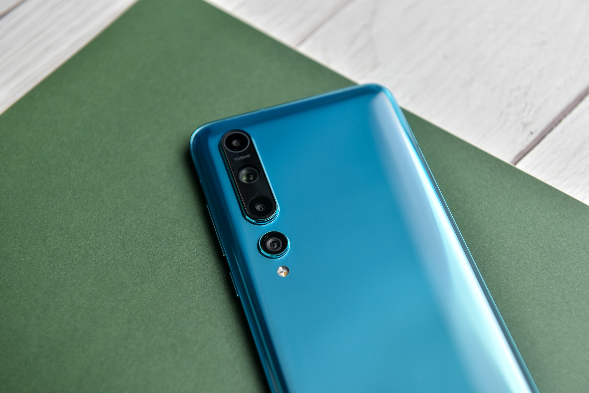 重磅推薦，全新小米10，令人愛(ài)不釋手的旗艦之選！